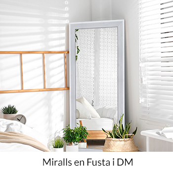 Miralls marcs en fusta i DM